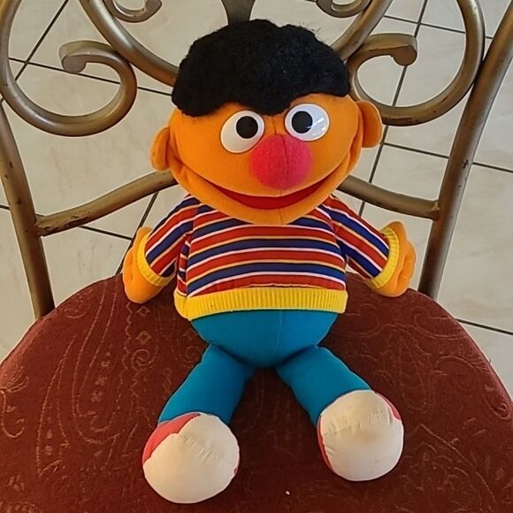 Vintage 1984 Playskool ERNIE Plush Stuffed Puppet Doll Toy Sesame - Main Image